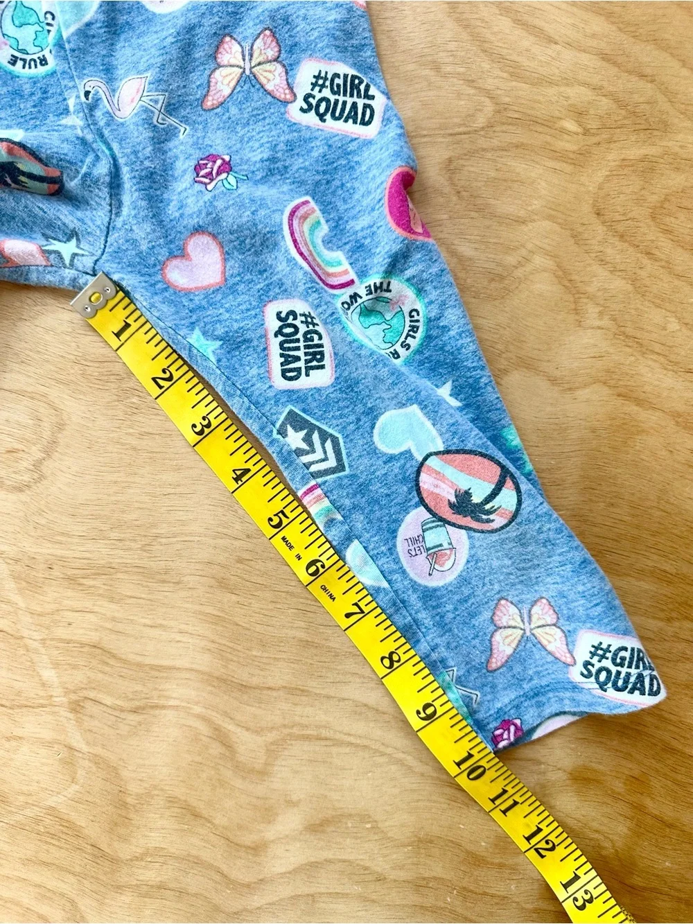 The Children’s Place Girls Blue Sticker Print Capri Leggings 4T #GirlSquad